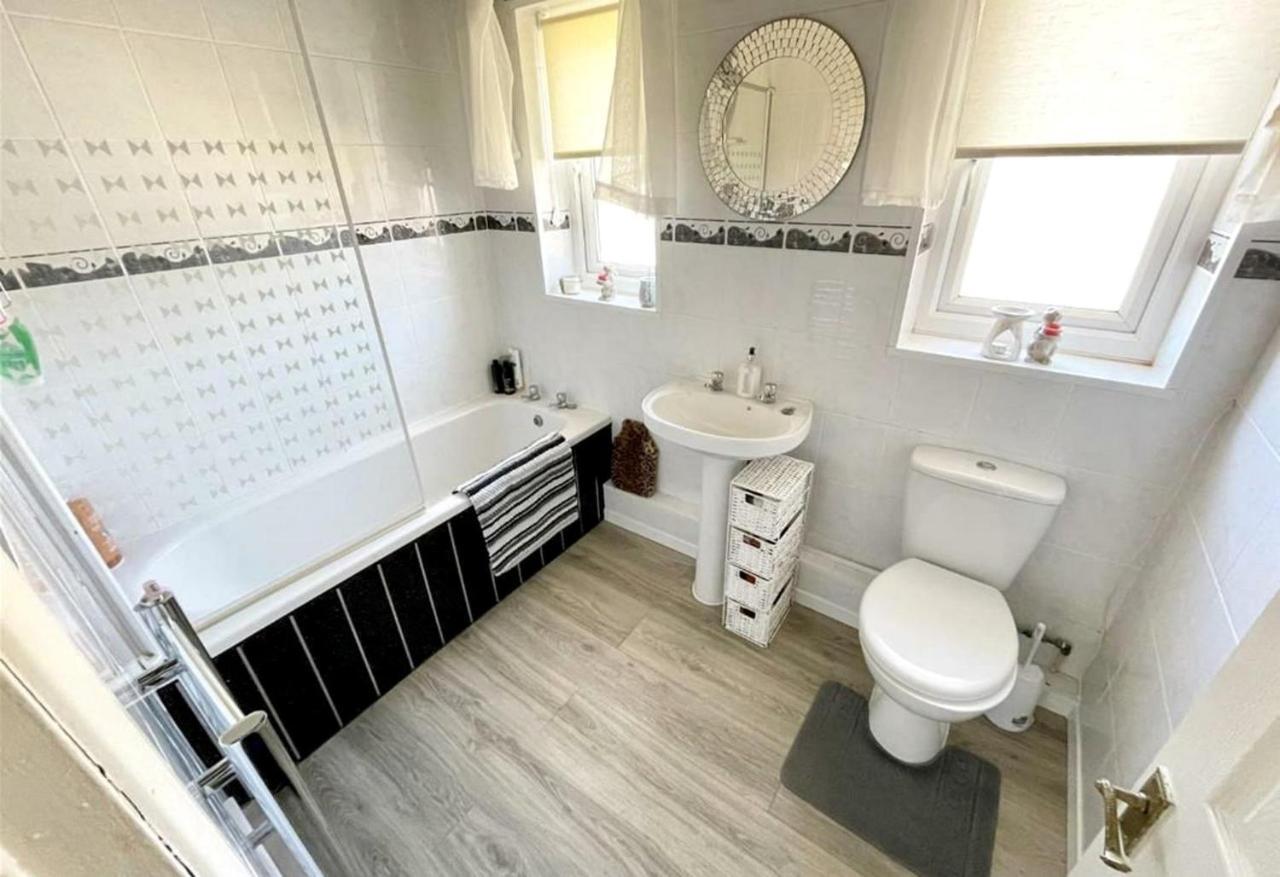 Lovely And Affordable House Closer To The Sea Hartlepool Kültér fotó